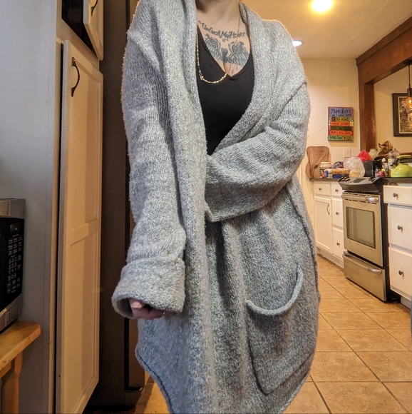 Big Cozy Anthropologie Slouchy Cardigan - Picture 5 of 7